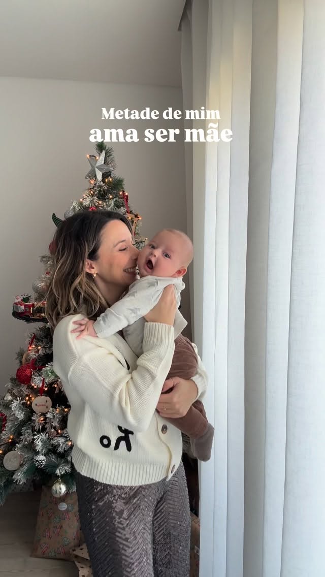 Quem nunca se sentiu assim ou ainda não foi mãe ou está a mentir 😂

Concordas? 🤭🙋‍♀️

A privação de sono é real e para mim um dos maiores desafios na maternidade. 

Por isso falo tanto, nos meus cursos e consultas, sobre apoio, informação e expectativas realistas. 
Porque quando a mãe está bem, tudo muda, tudo flui 🙌 

Segue @babieseverywhere_  para estares mais informada e confiante desde a gravidez ao pós-parto💖

#maternidade #maternidadereal #maternidadecomhumor #gravidez #babieseverywhere_